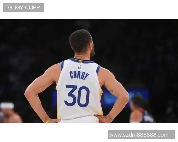 库里单节30分，勇士轻松晋级：天才球员如何缔造篮球奇迹